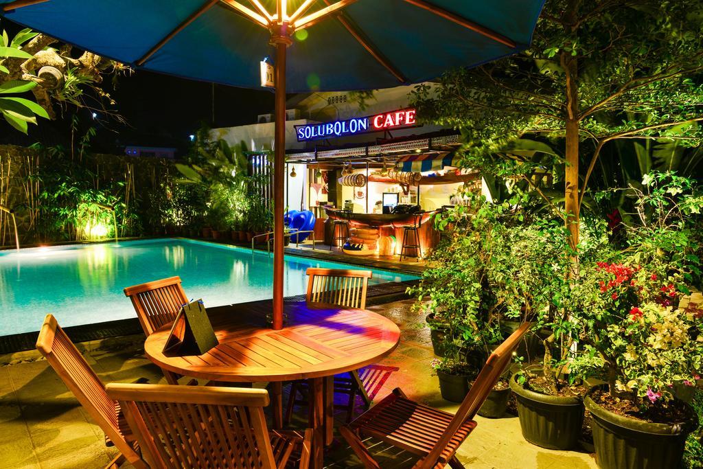 Atsari Hotel Parapat Ngoại thất bức ảnh