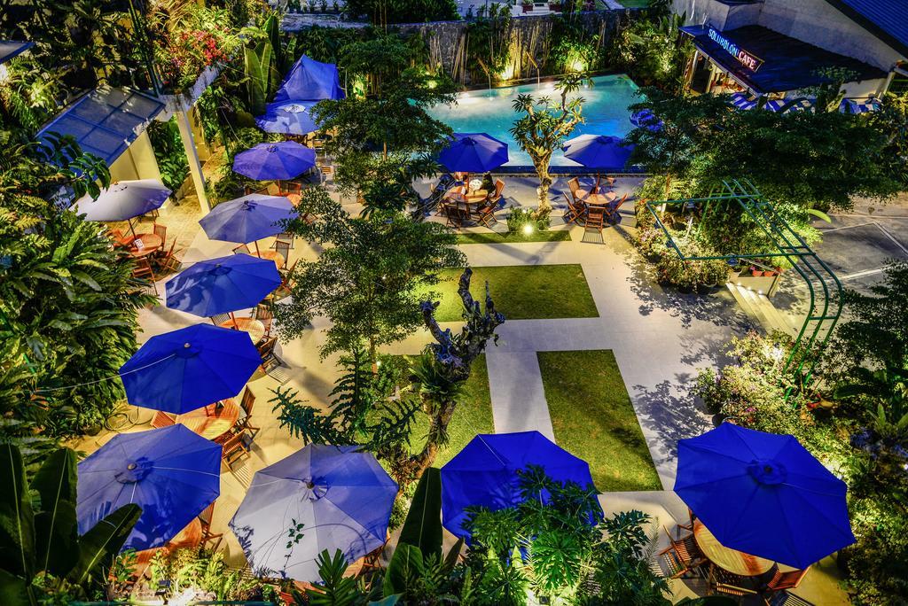 Atsari Hotel Parapat Ngoại thất bức ảnh